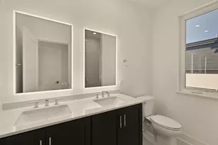 2607 Platt Ct NW, Washington, DC 20001 - Photo 25
