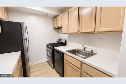 4465 Macarthur Boulevard NW #106, Washington, DC 20007 - Photo 17