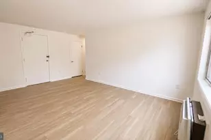 4465 MacArthur Blvd NW, Washington, DC 20007 - Photo 15