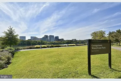 2500 Q Street NW #727, Washington, DC 20007 - Photo 27