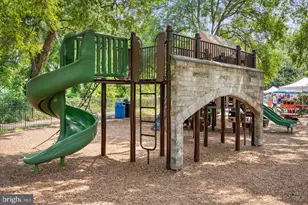 2500 Q St NW, Washington, DC 20007 - Photo 25
