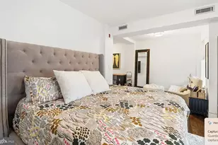 1124 10th St NW, Washington, DC 20001 - Photo 15