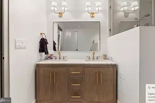 1124 10th St NW, Washington, DC 20001 - Photo 19