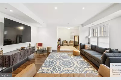 1124 10th Street NW #5, Washington, DC 20001 - Photo 9