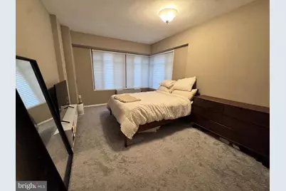 1711 Massachusetts Avenue NW #228, Washington, DC 20036 - Photo 17
