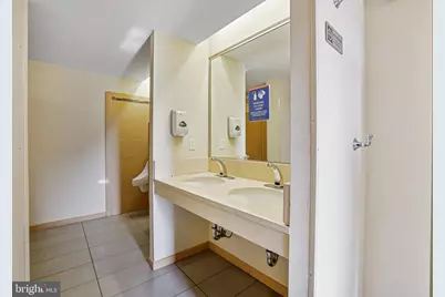 801 Pennsylvania Avenue SE #360, Washington, DC 20003 - Photo 7
