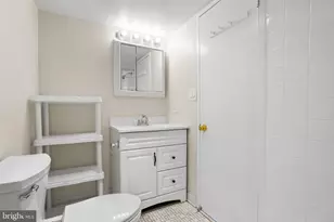 1001 26th St NW, Washington, DC 20037 - Photo 27