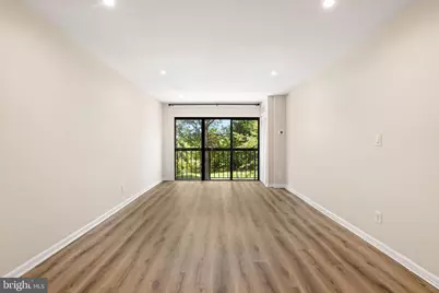 1001 26th Street NW #303, Washington, DC 20037 - Photo 13