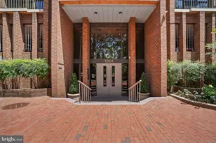 1001 26th St NW, Washington, DC 20037 - Photo 3