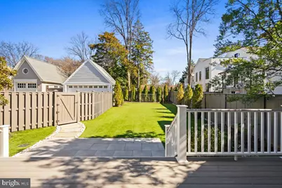 3213 Foxhall Road NW, Washington, DC 20016 - Photo 33