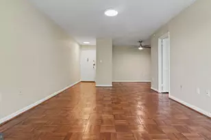 700 7th Street SW, Washington, DC 20024 - Photo 3