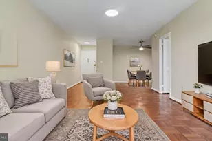 700 7th Street SW, Washington, DC 20024 - Photo 5