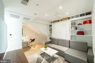 2422 17th St NW, Washington, DC 20009 - Photo 7