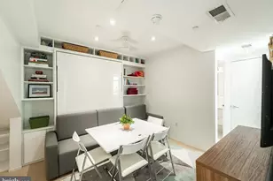 2422 17th St NW, Washington, DC 20009 - Photo 13