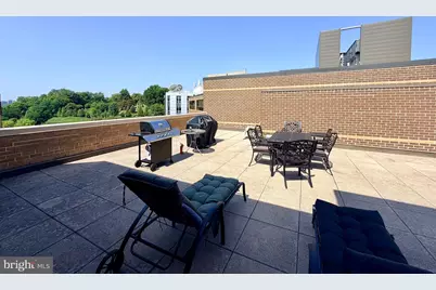 2111 Wisconsin Avenue NW #222, Washington, DC 20007 - Photo 21