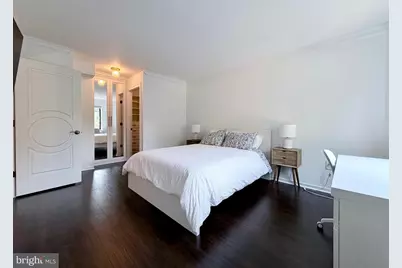 2111 Wisconsin Avenue NW #222, Washington, DC 20007 - Photo 1