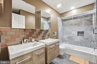 1109 O St NW, Washington, DC 20005 - Photo 11