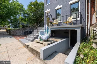 22 V Street NW, Washington, DC 20001 - Photo 37