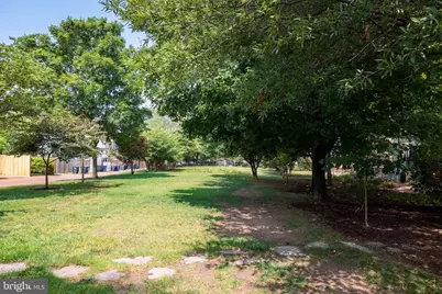 22 V Street NW, Washington, DC 20001 - Photo 59