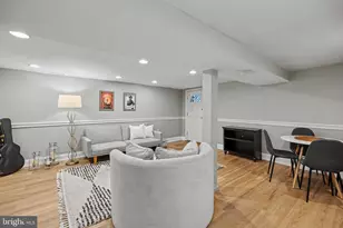 22 V St NW, Washington, DC 20001 - Photo 39