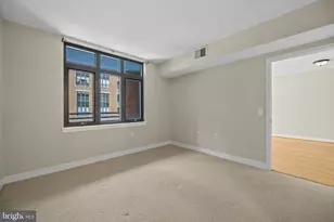 1117 10th St NW, Washington, DC 20001 - Photo 19