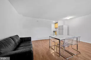 950 25th St NW, Washington, DC 20037 - Photo 15
