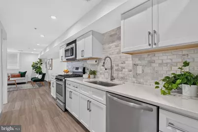 200 Hamilton Street NW #6, Washington, DC 20011 - Photo 5