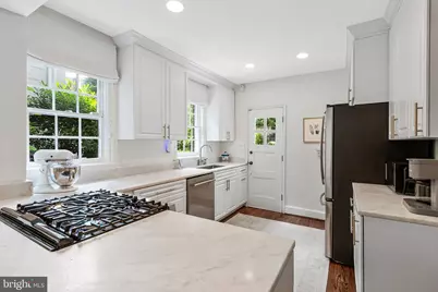 4607 Kenmore Drive NW, Washington, DC 20007 - Photo 11