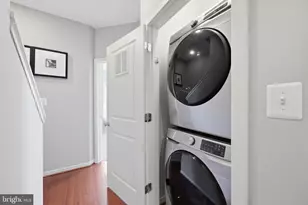 909 3rd Pl SE, Washington, DC 20003 - Photo 15