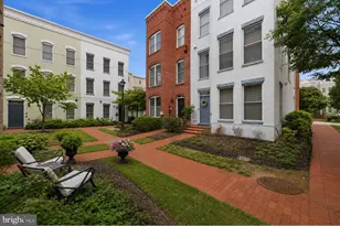 909 3rd Pl SE, Washington, DC 20003 - Photo 41
