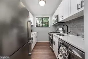 305 C St NE, Washington, DC 20002 - Photo 11