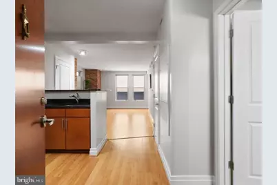 915 E Street NW #301, Washington, DC 20004 - Photo 5