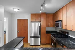 915 E St NW, Washington, DC 20004 - Photo 9