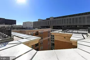 915 E St NW, Washington, DC 20004 - Photo 25