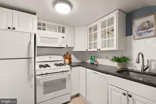 3039 Macomb St NW, Washington, DC 20008 - Photo 11