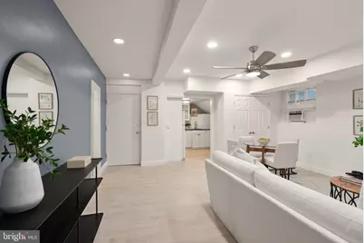 3039 Macomb Street NW #2A, Washington, DC 20008 - Photo 3