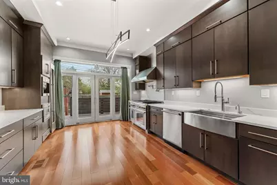 2421 1st Street NW, Washington, DC 20001 - Photo 11