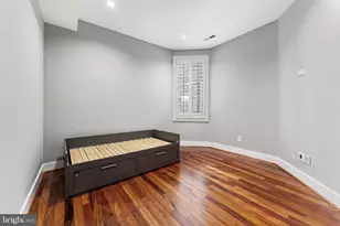 2421 1st St NW, Washington, DC 20001 - Photo 25