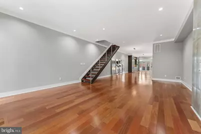 2421 1st Street NW, Washington, DC 20001 - Photo 3