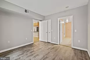 1117 10th St NW, Washington, DC 20001 - Photo 13