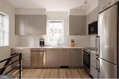 816 Potomac Avenue SE #TH, Washington, DC 20003 - Photo 3