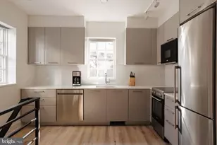 816 Potomac Ave SE, Washington, DC 20003 - Photo 3