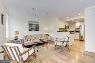 1619 R St NW, Washington, DC 20009 - Photo 5