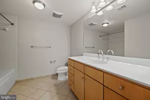 1117 10th St NW, Washington, DC 20001 - Photo 21