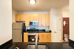 715 6th St NW, Washington, DC 20001 - Photo 5
