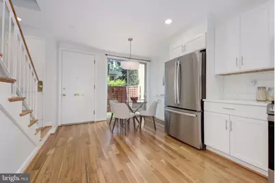 729 3rd Street SW, Washington, DC 20002 - Photo 3