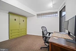 631 D Street NW, Washington, DC 20004 - Photo 31