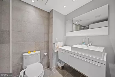 631 D Street NW #1139, Washington, DC 20004 - Photo 25