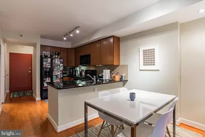 1117 10th Street NW #1012, Washington, DC 20001 - Photo 7