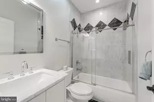 648 F St NE, Washington, DC 20002 - Photo 17